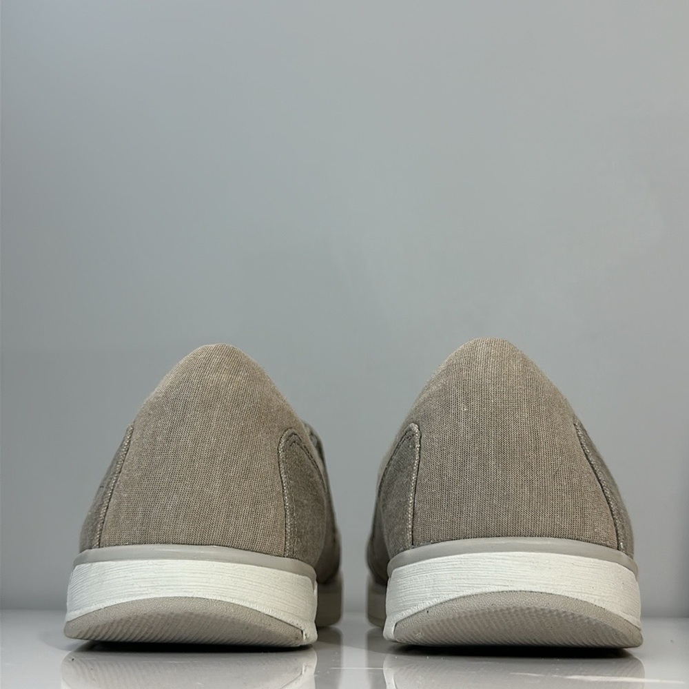 Clarks Cloudsteppers Step Isle Row Canvas Loafers… - image 6